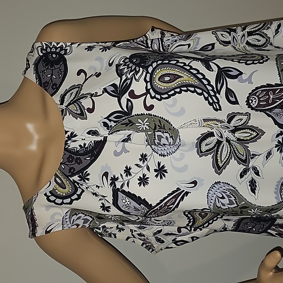 Loft Outlet Round Collar sleeveless Paisley Shell Size M New no tags - Picture 2 of 9